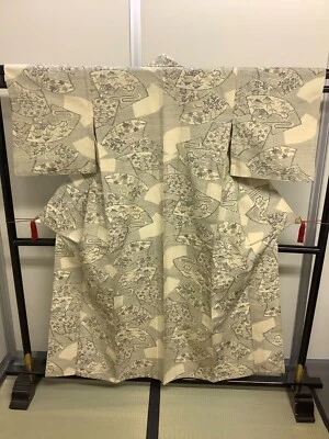 Kimono vintage japonais pure soie blanche Tsumugi éventail coûteux hauteur 62... - Photo 1/4
