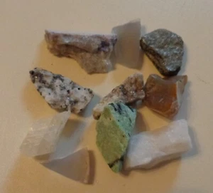 😊 Lot Mineralien Weltweit (R308)Schau Mal !Bilder +Lesen ! - Bild 1 von 1