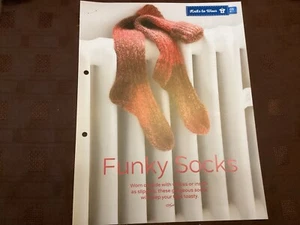 Knitting Pattern Fun Socks - Picture 1 of 1