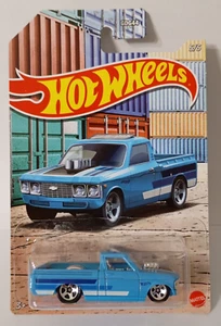 HOT WHEELS HOT PICKUPS SERIES 5/5 CUSTOM `72 CHEVY LUV 1:64 GRP27 - Bild 1 von 2