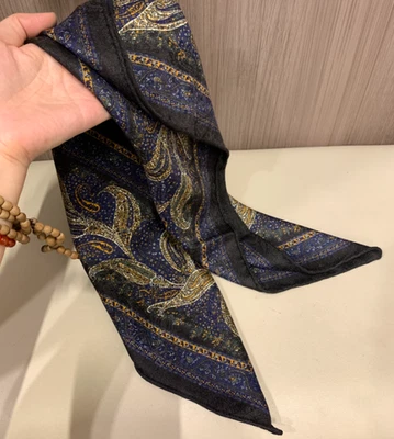 Mantón bufanda 70% cachemir 30% seda jacquard 63X63cm doble cara estampado cachemir nuevo Foto 1 de 4