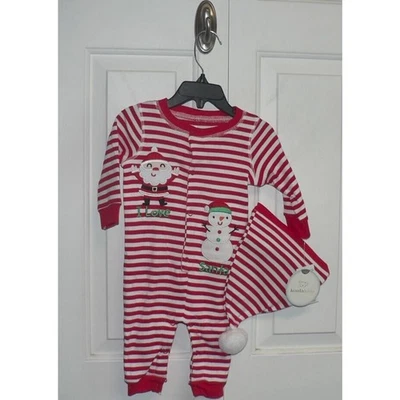 Mameluco y sombrero de manga larga para niños Koala a rayas rojas de bayas de Goji 3-6 millones precio de venta sugerido por el fabricante $30 Foto 1 de 4