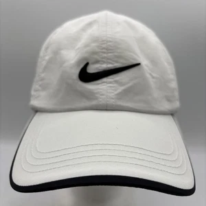 Nike Golf Swoosh Perforado Blanco Fresco Para Hombre 343093-100 Gorra con Correa OSFM - Imagen 1 de 8