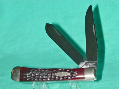 1970  Case Trapper ... Red Bone handles!! - Image 1 of 4