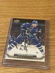 2015 UD Upper Deck #C85 Henrik Sedin UD Canvas - Picture 1 of 2