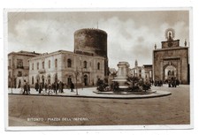 Bitonto (Bari). Piazza dell'Impero.