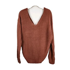 Love Tree Women's Long Sleeve V-Neck Sweater Size L Twisted Back Chunky Knit NWT - Picture 1 of 7