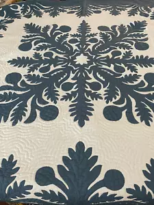 Hawaiian quilt lap blanket wall hanging 100% hand quilted/hand appliqued 80x80 - Picture 1 of 5