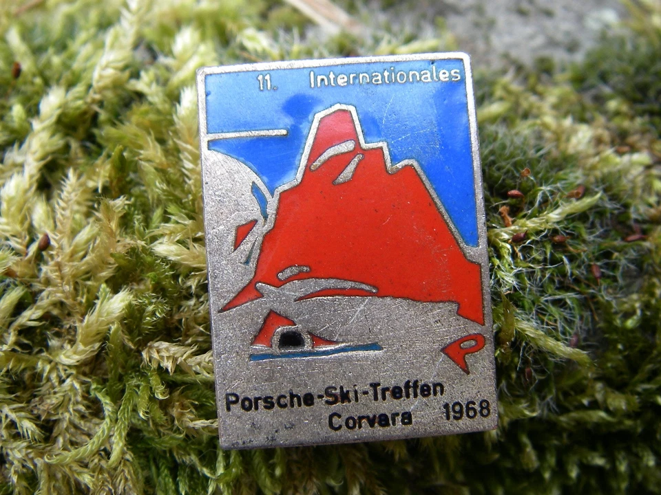 PORSCHE INTERNATIONALES SKITREFFEN CORVARA 1968 - Brosche Anstecker Pin - Bild 1 von 1