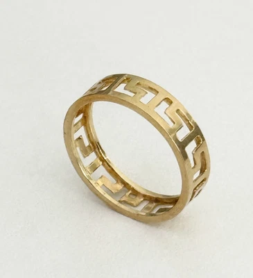 14K Yellow Gold Greek Key Openwork Pattern Band Ring Size 7.25 - Image 1 of 4