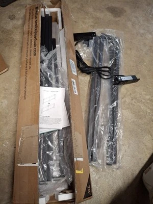 Console estreito Keelian 70" sofá mesa 2 tomadas e 2 portas USB estrutura de metal - Imagem 1 de 4