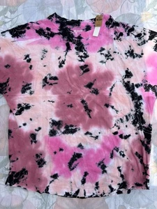 NWT PINK Oversized Relaxed Juniors T-Shirt Pink Black White Tie-Dye L/G - Picture 1 of 9