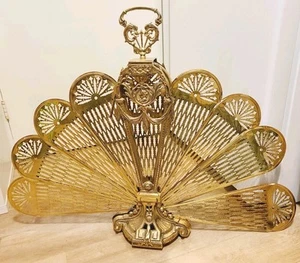 Accessori copri schermo camino ventilatore pavone ottone vintage design neoclassico - Foto 1 di 24