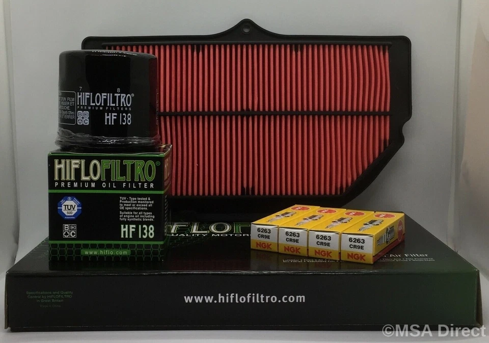 Сервисный комплект для фильтров SUZUKI GSXR1000 (2005–2006 гг.) и 4 свечи зажигания NGK - Изображение 1 из 4