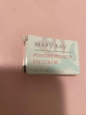 Mary Kay Powder Perfect Eye Smoky Plum 6201 - Image 1 of 3