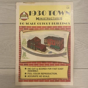A.H.M. 1930 Town Ministructures HO Cutout Buildings Paulsboro Station S31UU - Picture 1 of 4