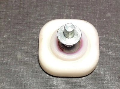 Se adapta a Chrysler 1972 ventana eléctrica regulador de vidrio rodillo deslizante NORS 1 pieza Foto 1 de 4