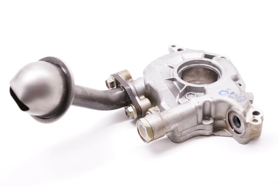 03-07 Bomba de aceite motor Infiniti G35 Nissan 350Z 15010-8J101 Foto 1 de 4