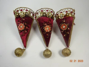 Set Of 3 Victorian Style Hanging Cone Ornaments Velvet Burgundy & Gold Metal - Picture 1 of 7