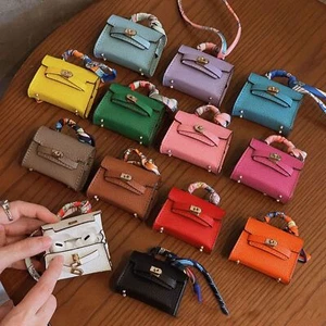 Per Apple AirPods Pro 2 2°/3° 3D Borsa in Pelle Custodia Antiurto Ornamento Ne - Foto 1 di 36