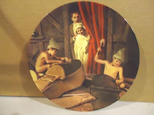 Der Schumacher und die Heinzelmannchen Collector Plate by Charles Gehm - Picture 1 of 2