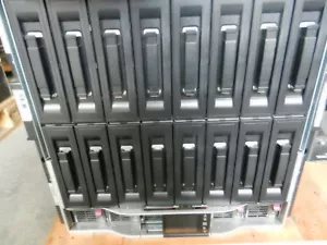 HP C7000 CHASSIS 6 psu,10 fans, 2 ADMIN MODULES, 2 MORE BASIC MODULES, RAI - Picture 1 of 2