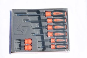 Juego de destornilladores naranja de combinación de agarre suave a presión SGDX80B0 - Imagen 1 de 9