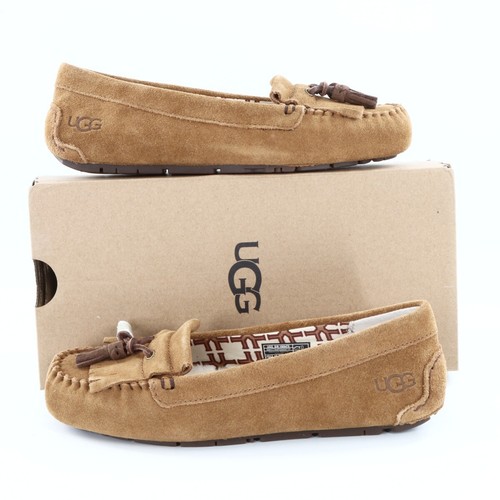 UGG 1005475 W Pantofole da donna in camoscio marrone con nappa taglia 6US (FPP009958)