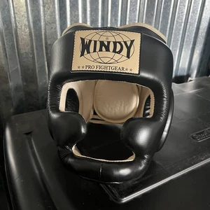 Windy Muay Thai Kopfbedeckung XL MMA Schutz Brandneu - Bild 1 von 3