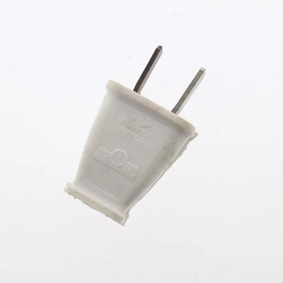 Enchufe polarizado macho hoja recta blanco Cooper SA540W a granel NEMA 1-15P 125V Foto 1 de 4