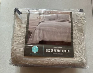 Martha Stewart Queen Bedspread, Floral Matelasse, Light Gray ๐ - Picture 1 of 4
