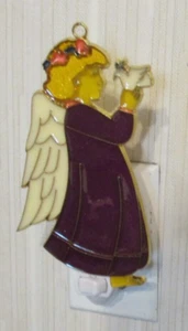 PURPLE ANGEL HOLDING A DOVE NIGHTLIGHT (RELIGIOUS SUNCATCHER LIGHT) - Picture 1 of 1