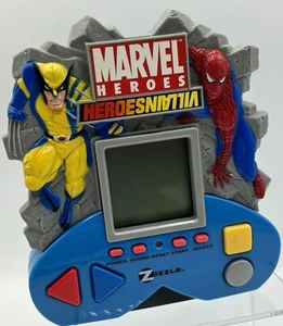 Juego electrónico Zizzle Marvel Heroes & Villains 5 en 1 2006 probado y juega bien_ - Imagen 1 de 18