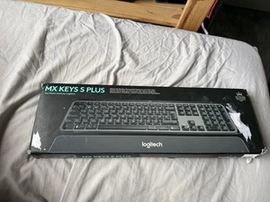 Logitech MX Keys S Combo: grafitowy brytyjski angielski (Qwerty) - odnowiony - Zdjęcie 1 z 3