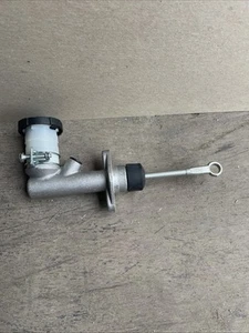 break master cylinder 2012-12336 - Foto 1 di 9
