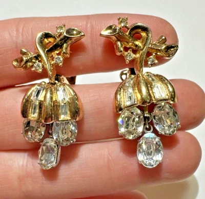 Vintag Alfred Philippe Corona Trifari Uva Fiore Pendente Orecchini Cristallo DC2 - Immagine 1 di 4