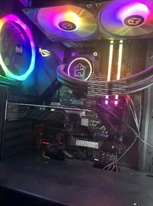 PC GAMING SOBREMESA CON LEDS - Imagen 1 de 4