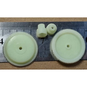 Movement Gear for Grundig C231/CN500/CN830/CN930/C3150/C6200 Tape Recorder - Picture 1 of 3