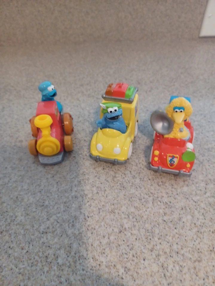Lote de 3 Coches de Juguete Vintage Playskool Diecast Plaza Sésamo Big Bird/Cookie Monst Foto 1 de 4