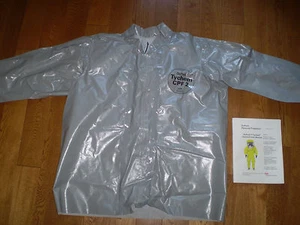 Dupont Personal Protection Tychem CPF 2 Jacket, Haz Mat C2 670 TGY Size 2X, NEW - Picture 1 of 5