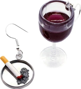 Handmade RED WINE GLASS & CIGARETTE EARRINGS MINIATURE cigarettes & alcohol MINI - Afbeelding 1 van 2
