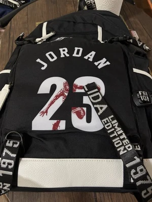 Mochila Jordan 2 Bolsas en Color Negro o Azul Marino 1975 Adición Limitada Rara Foto 1 de 4