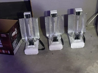 Bombilla y reflector de lastre digital de doble extremo Phantom 245794 PHRW010 1000 vatios Foto 1 de 4