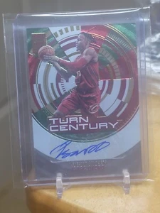 Donruss Elite Isaac Okoro Turn of the Century 2023-24 automático rojo/verde #TCS-OKO - Imagen 1 de 2