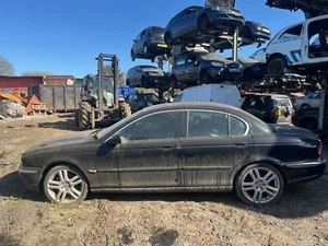 Jaguar X Type Breaking SE D 2.2 2005 diésel tuerca de una rueda - Imagen 1 de 8