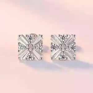 Shiny 925 Sterling Silver CZ Crystal Gem Square Stud Earrings Women Girl Gift UK - Picture 1 of 7