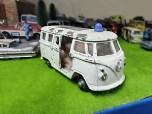 Lone Star Road Master Impy Volkswagen Bus Ambulance - Bild 1 von 3