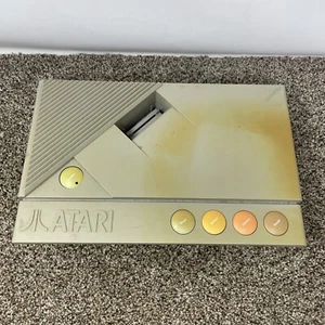 Atari XE System Console only AS-IS FOR PARTS OR REPAIR! - Picture 1 of 7