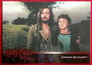 HARRY POTTER - PRISONER OF AZKABAN - Card #151 - ADMIRING HOGWARTS - ArtBox 2004 - Picture 1 of 2