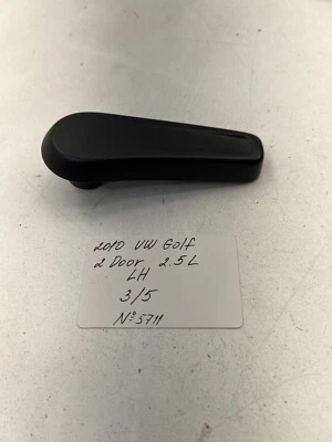 Volkswagen Golf 2010-2014 2 puertas delantero izquierdo nivel trasero manija OEM. Foto 1 de 4